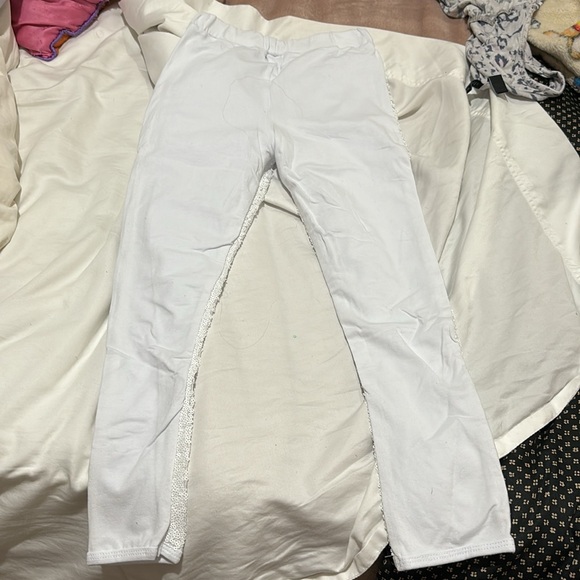 White sequined front leggings 7/8 new with tags stretchy elastic waist - Picture 6 of 8